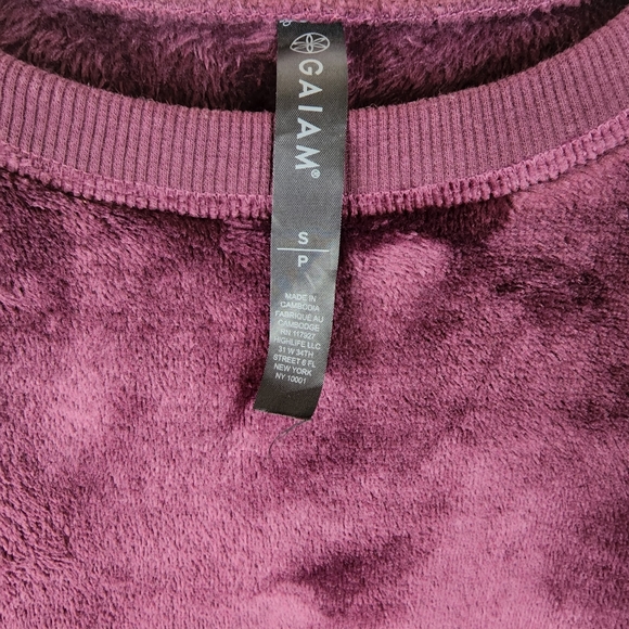 Velour Plush Sweatshirt - Picture 8 of 8